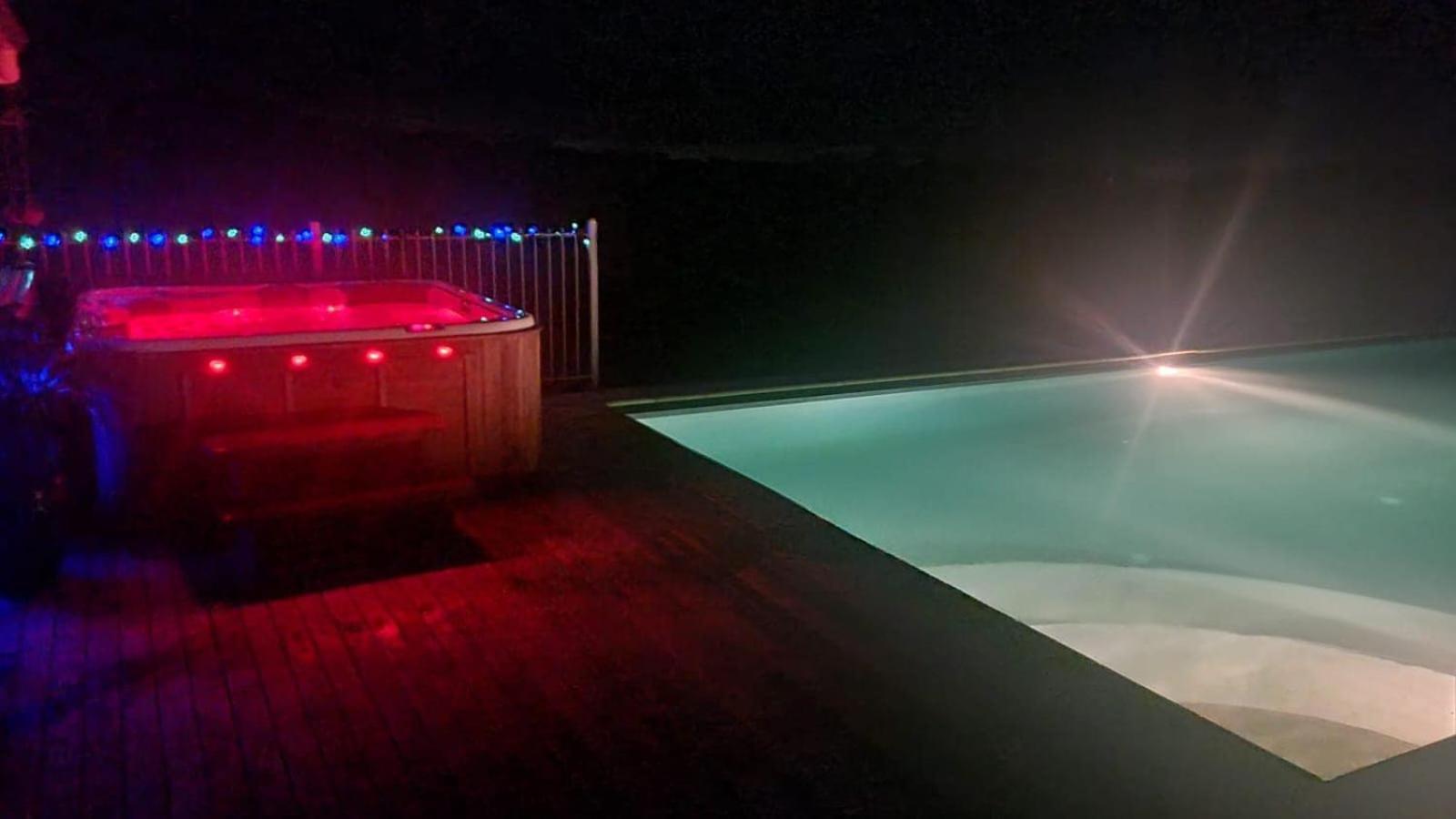 Appartamento Country Retreat Cooks Beach Esterno foto