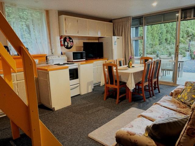 Appartamento Country Retreat Cooks Beach Esterno foto